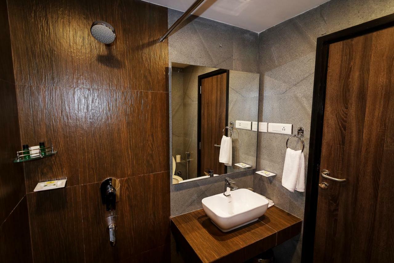 Incredible One Hotel Secundurabad Εξωτερικό φωτογραφία